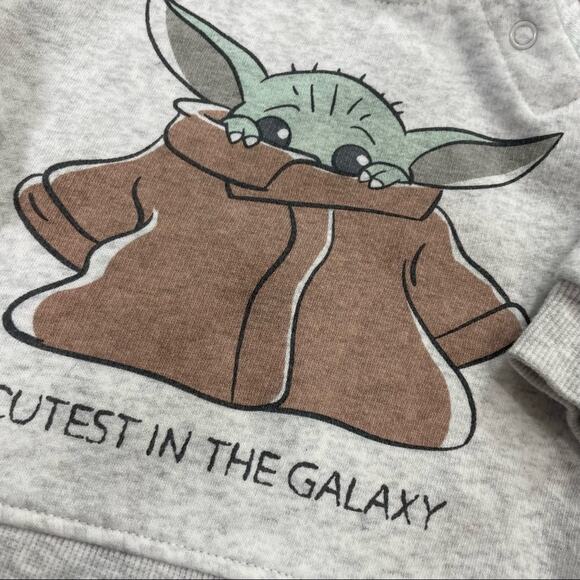 Star Wars Two Piece Baby Yoda Sweat Set - Picture 9 of 12